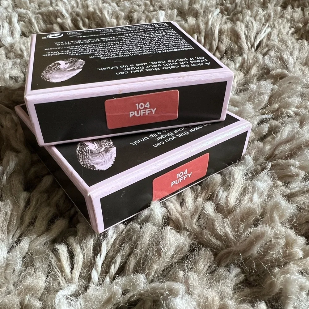 NWT flesh swipe flesh lip color 104 puffy